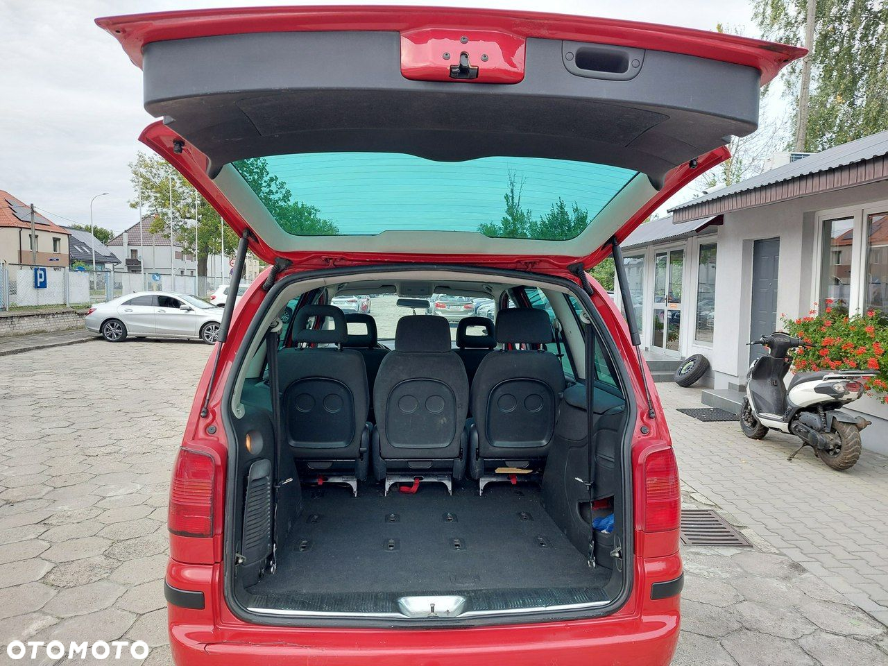 Volkswagen Sharan - 21