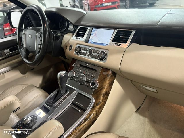 Land Rover Range Rover Sport 3.0 TDV6 HSE - 31