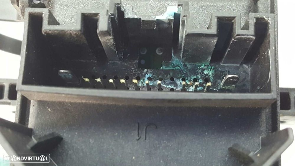 CENTRALINA/BOMBA FECHO CENTRAL FORD FIESTA (CE1) TITANIUM - 3