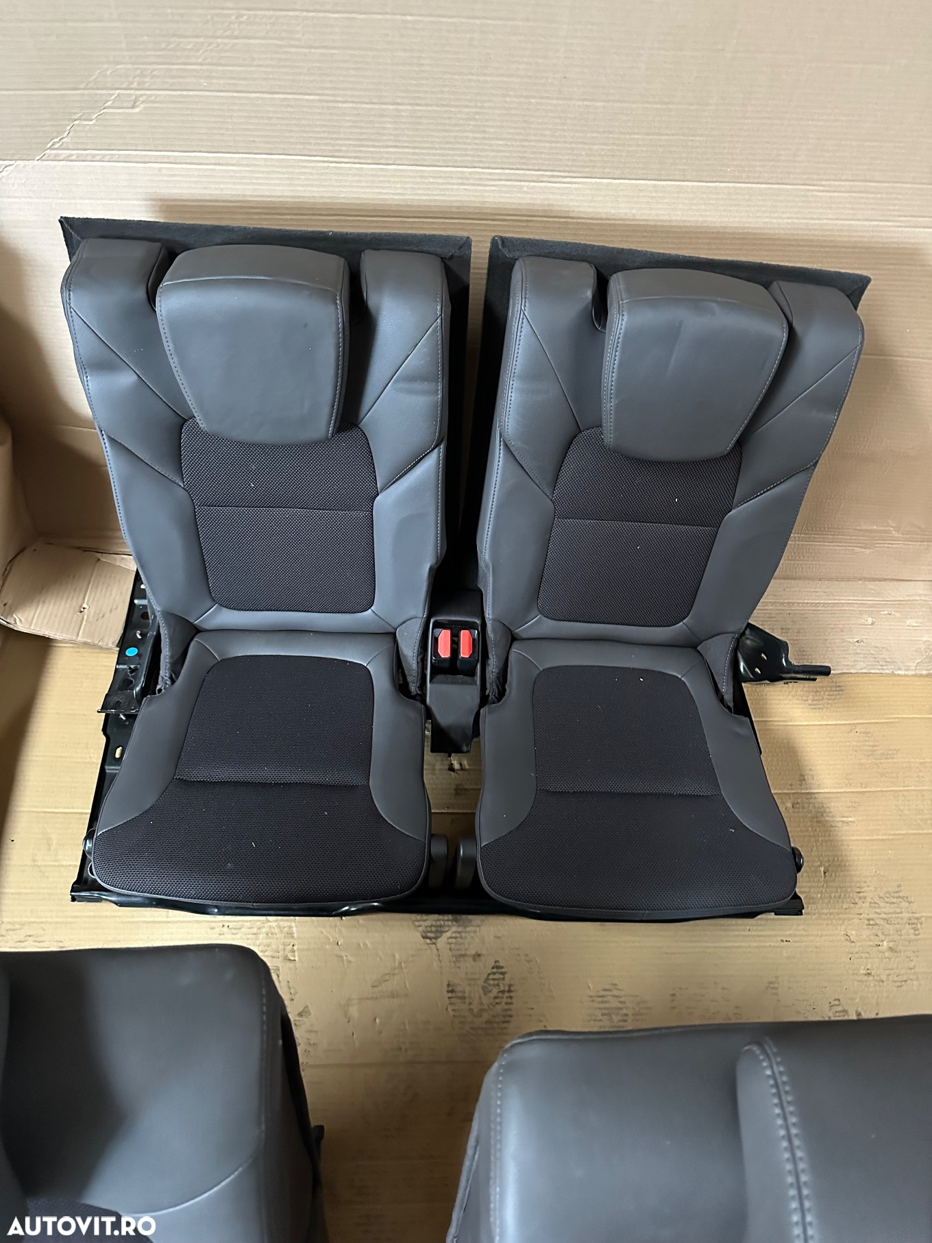 Scaune spate culoare maro RENAULT ESPACE an 2015-2023 - 5