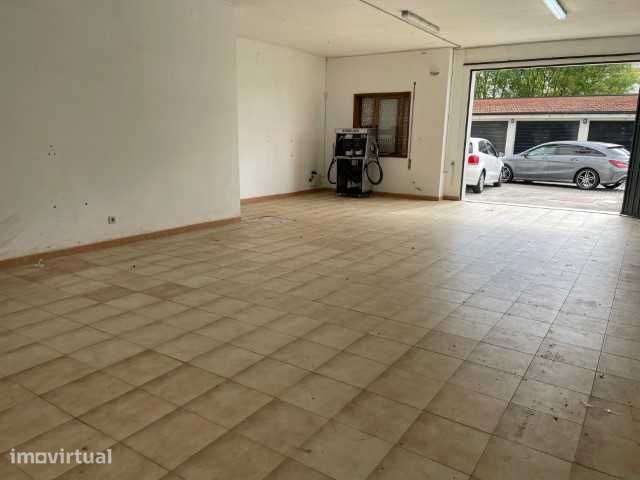 Garagem / Armazém - Grande imagem: 4/7