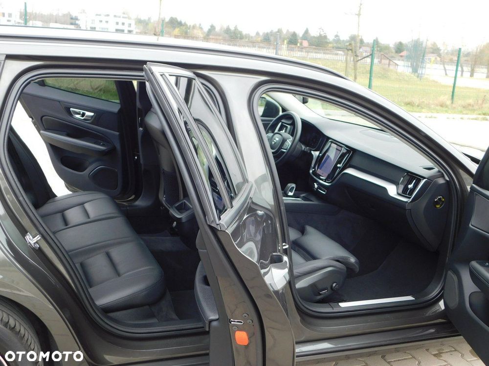 Volvo V60 - 16