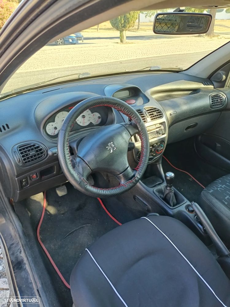 Peugeot 206 1.6 HDi S16 - 18