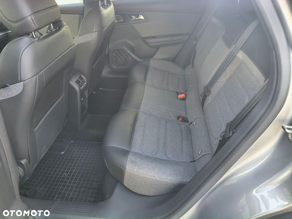 Citroën C5X 1.2 PureTech Shine EAT8 - 12