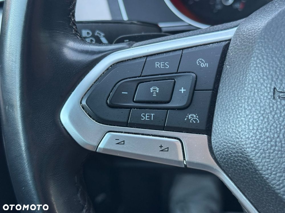 Volkswagen Passat 2.0 TSI Elegance DSG - 16