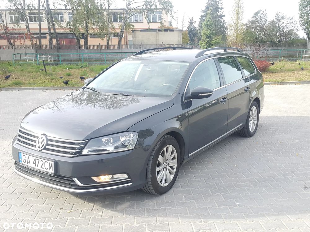 Volkswagen Passat 2.0 TDI DPF BlueMotion Technology Comfortline - 1
