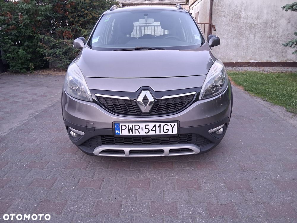 Renault Scenic dCi 110 Xmod Paris - 17