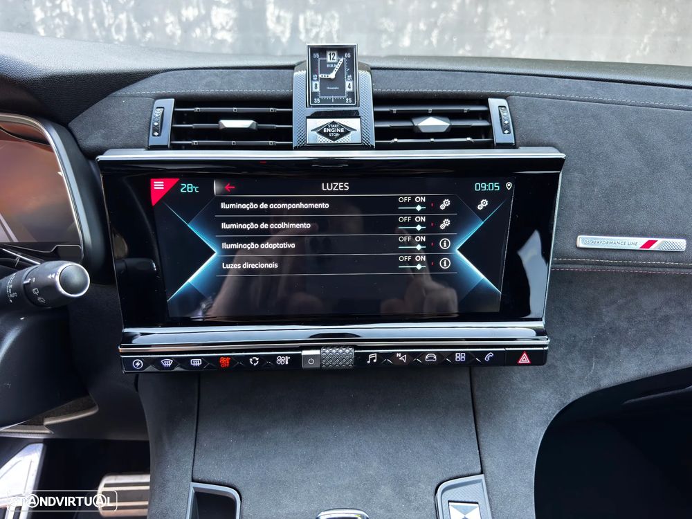 DS DS7 Crossback E-Tense Performance Line EAT8 - 29