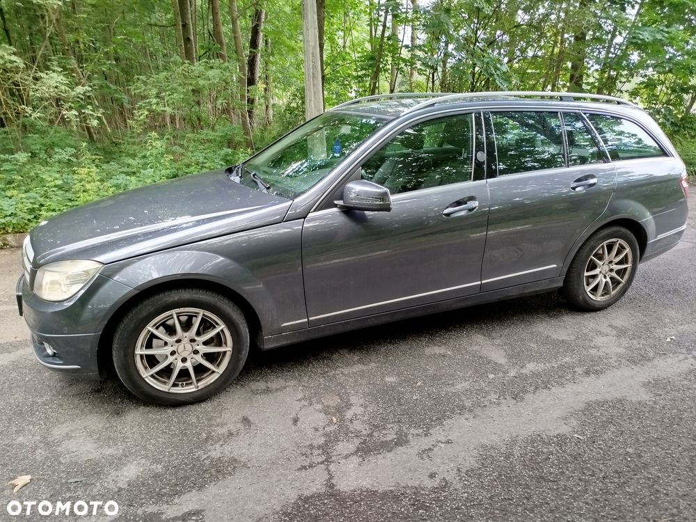 Mercedes-Benz Klasa C 180 Kompressor Automatik BlueEFFICIENCY Avantgarde - 4