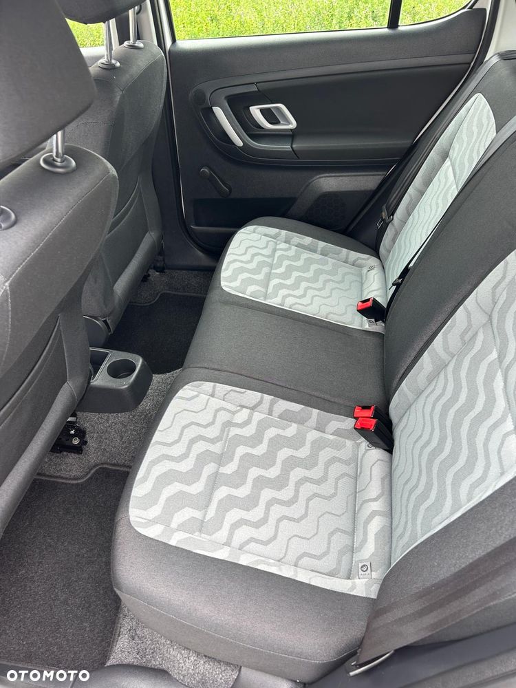 Skoda Fabia 1.2 HTP Elegance - 13