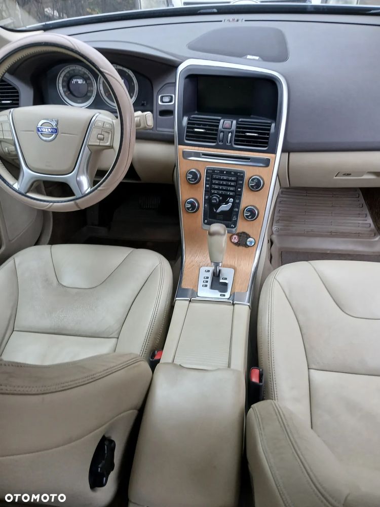 Volvo XC 60 D5 AWD Base - 13