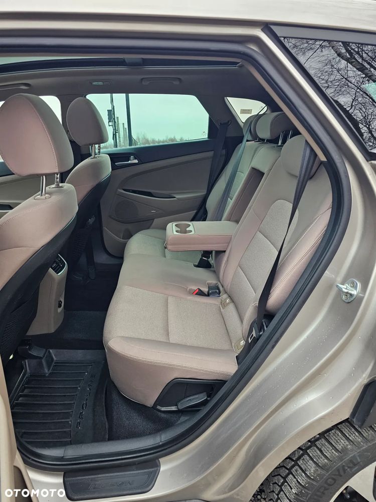 Hyundai Tucson 1.6 T-GDI Style 4WD DCT - 26