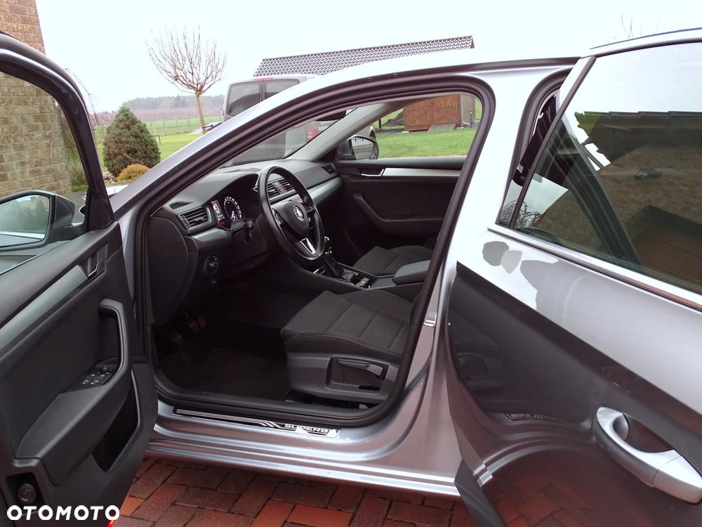 Skoda Superb 1.5 TSI ACT Ambition - 13