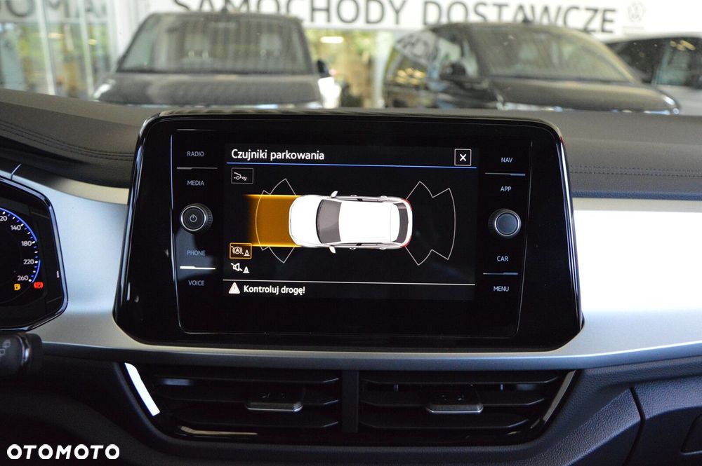 Volkswagen T-Roc - 14