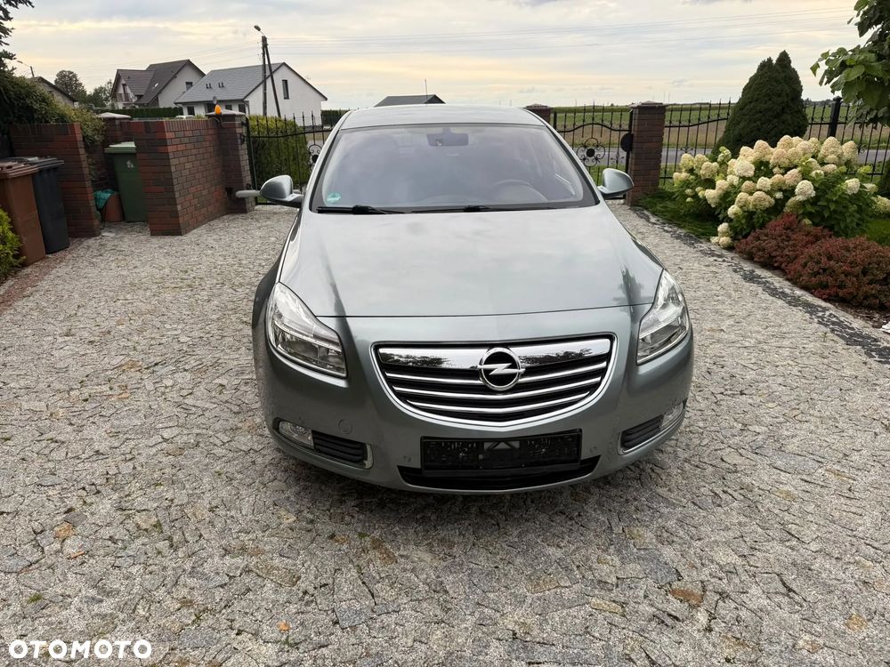 Opel Insignia 1.8 - 1