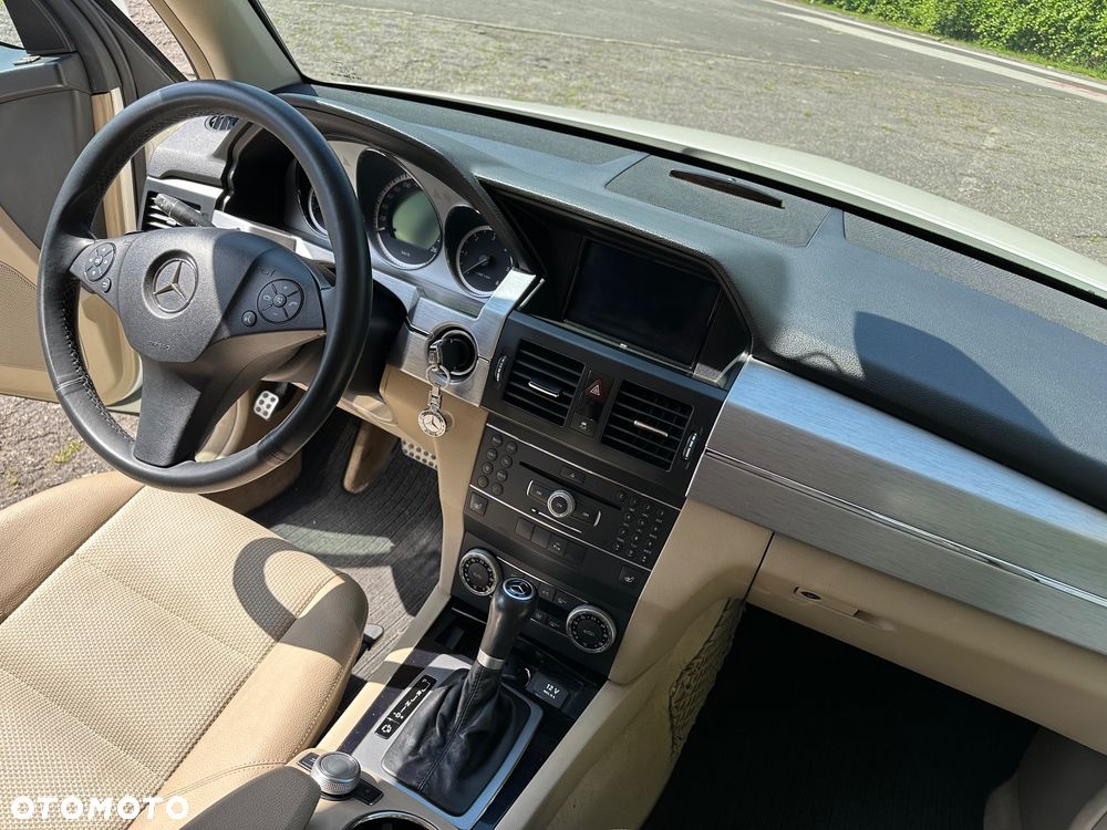 Mercedes-Benz GLK - 19