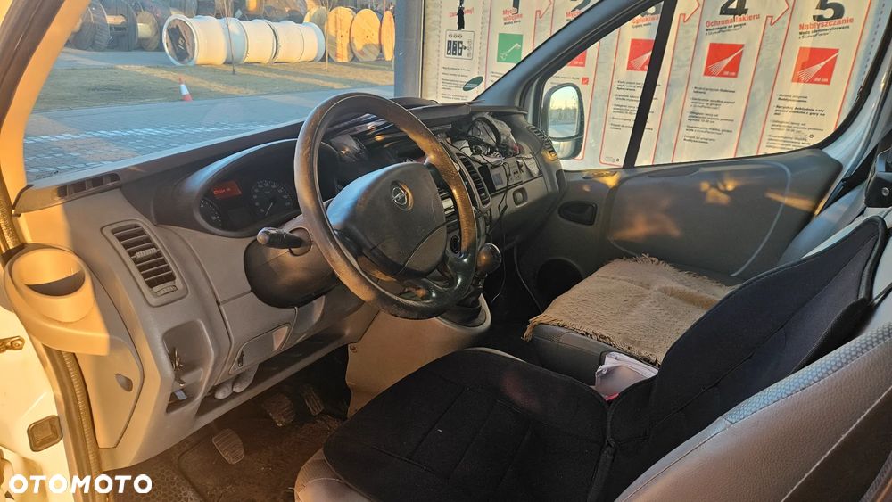 Opel Vivaro - 3