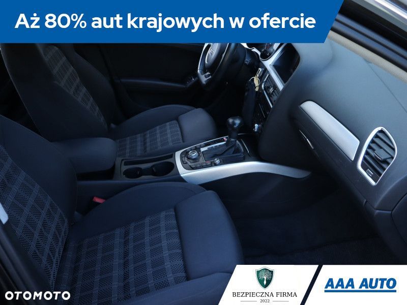 Audi A4 Avant - 11