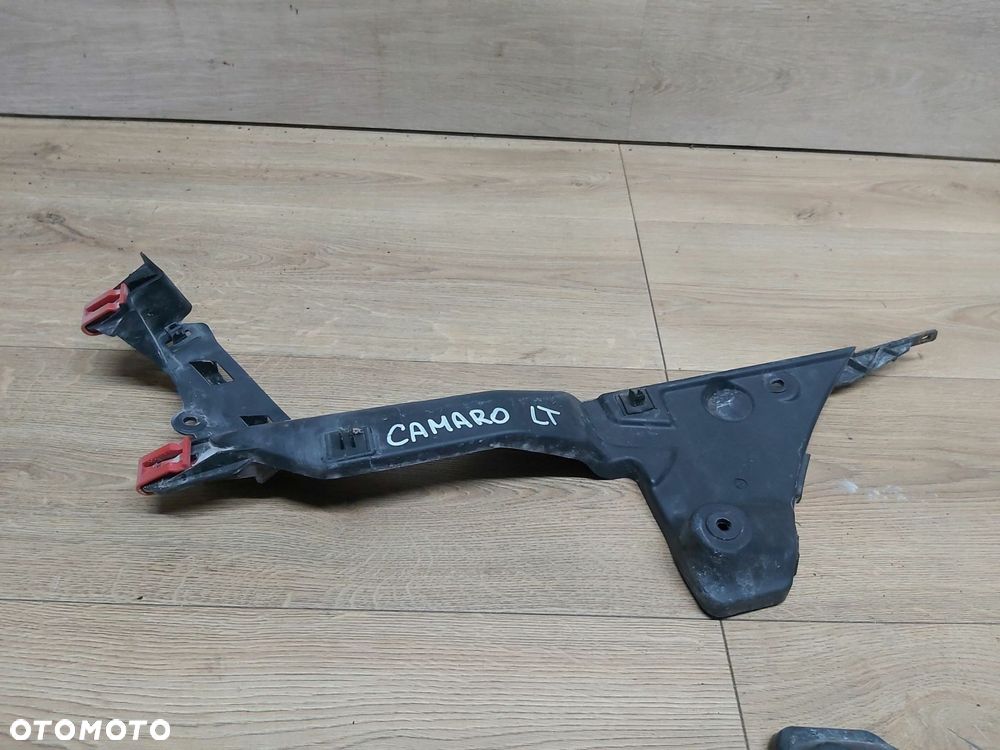 Chevrolet CAMARO V SS 6,2 v8 ślizg zderzaka lewy tył 92247763 10-14r - 2