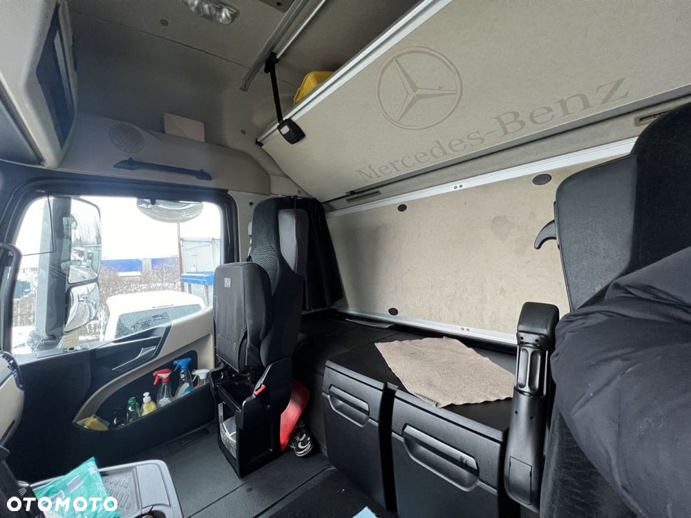 Mercedes-Benz Actros 1848 - 12