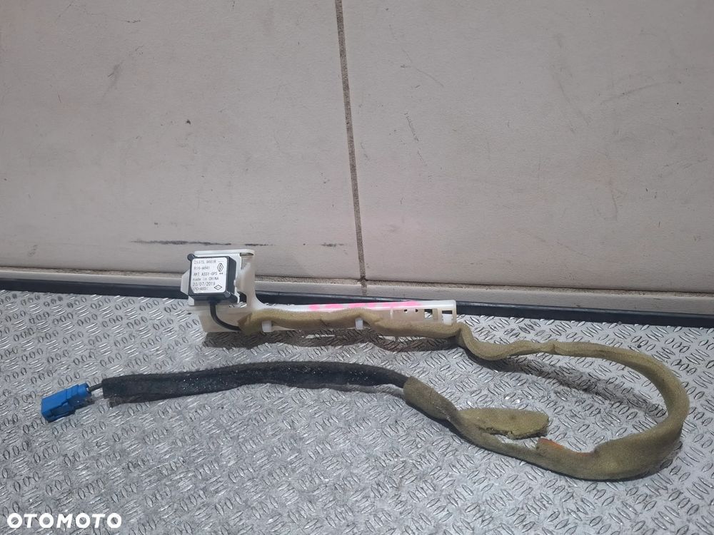 Antena wzmacniacz GPS Renault Captur I nr 259759661R - 1