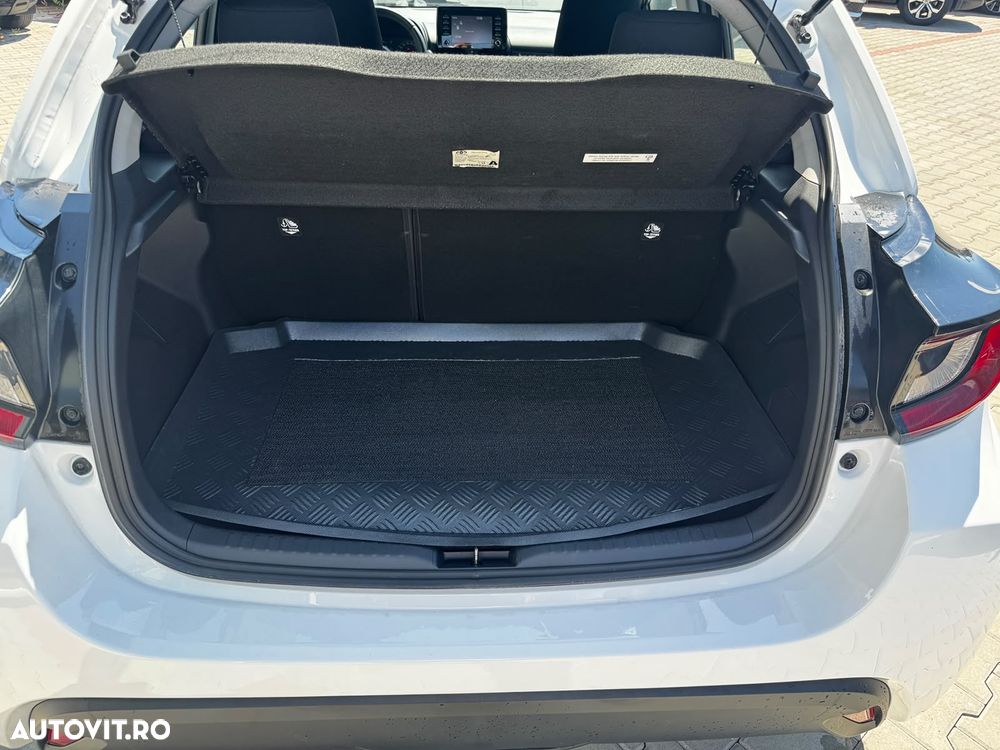 Toyota Yaris - 23