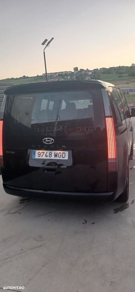 Hyundai Staria - 15