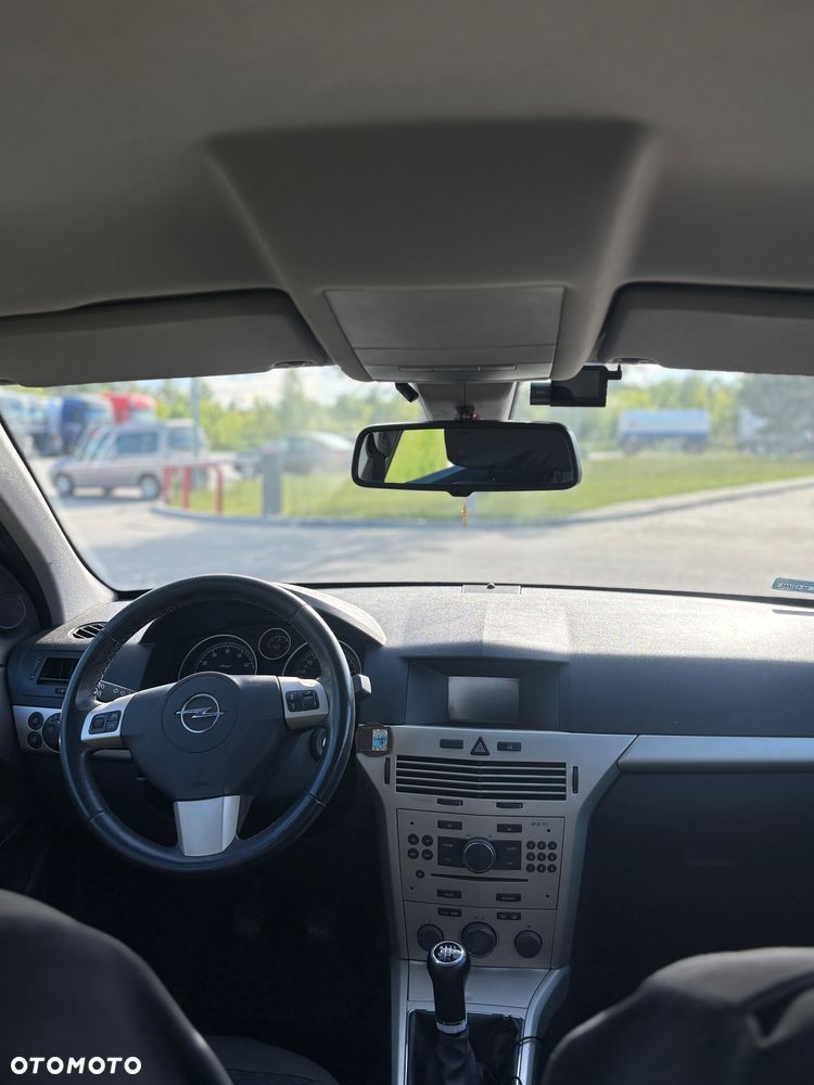 Opel Astra - 19