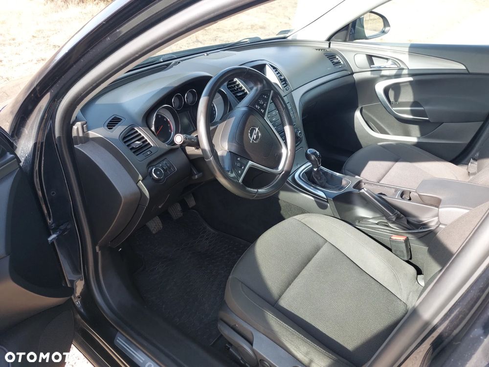 Opel Insignia 1.8 - 28