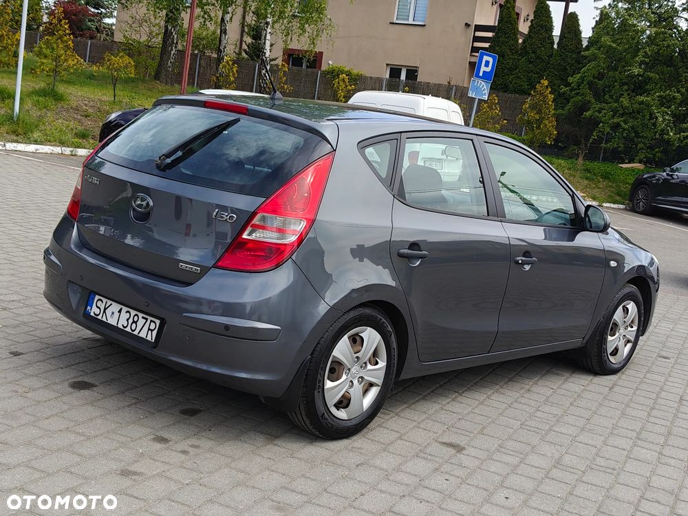 Hyundai i30 i30cw 1.6 CRDi Edition Plus - 9