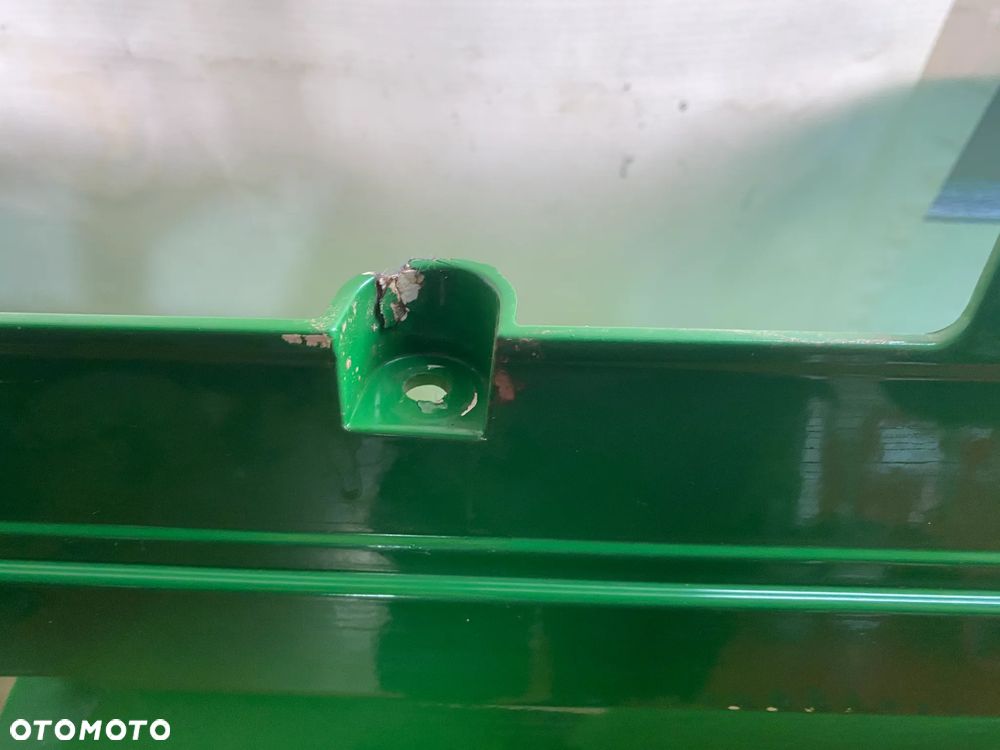 Sprzedam panel boczny maski John Deere - 9
