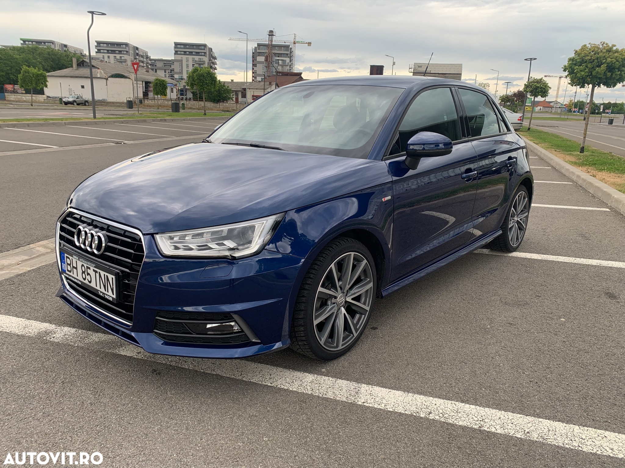 Audi A1 Sportback 1.0 TFSI S tronic Design - 2