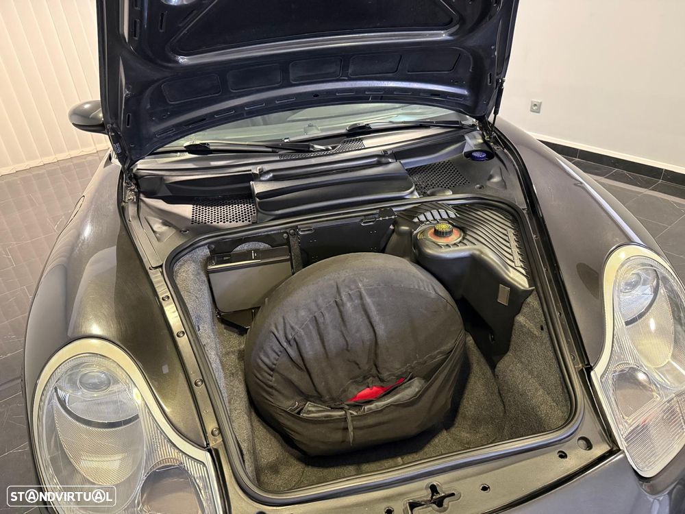 Porsche 911 (996) - 20