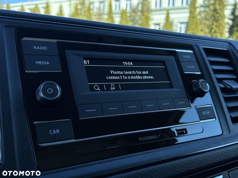 Volkswagen Crafter Crafter 35 Podwozie z pojedynczą kabiną silnik: 2,0 l TDI EURO VI-e SCR 103 kW / skrzynia biegów: Przedni napęd manualna 6-biegowa rozstaw osi: 4490 mm - 23