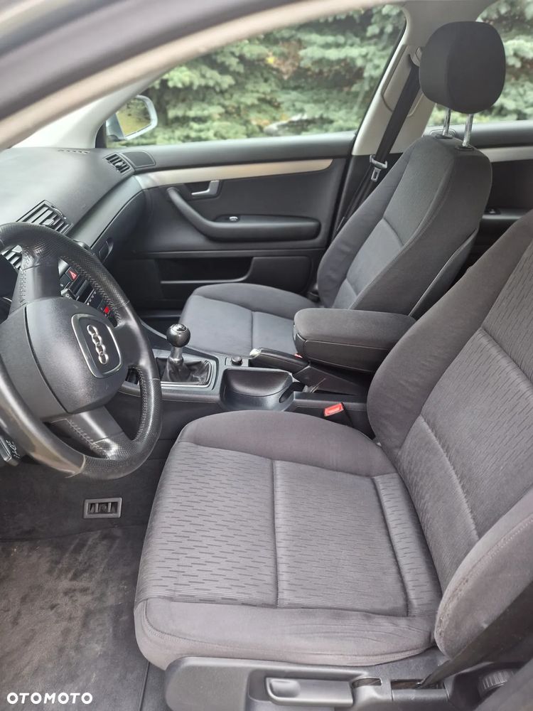 Audi A4 Avant 2.0 TDI DPF - 14