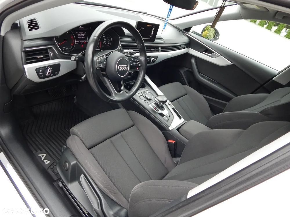 Audi A4 - 14