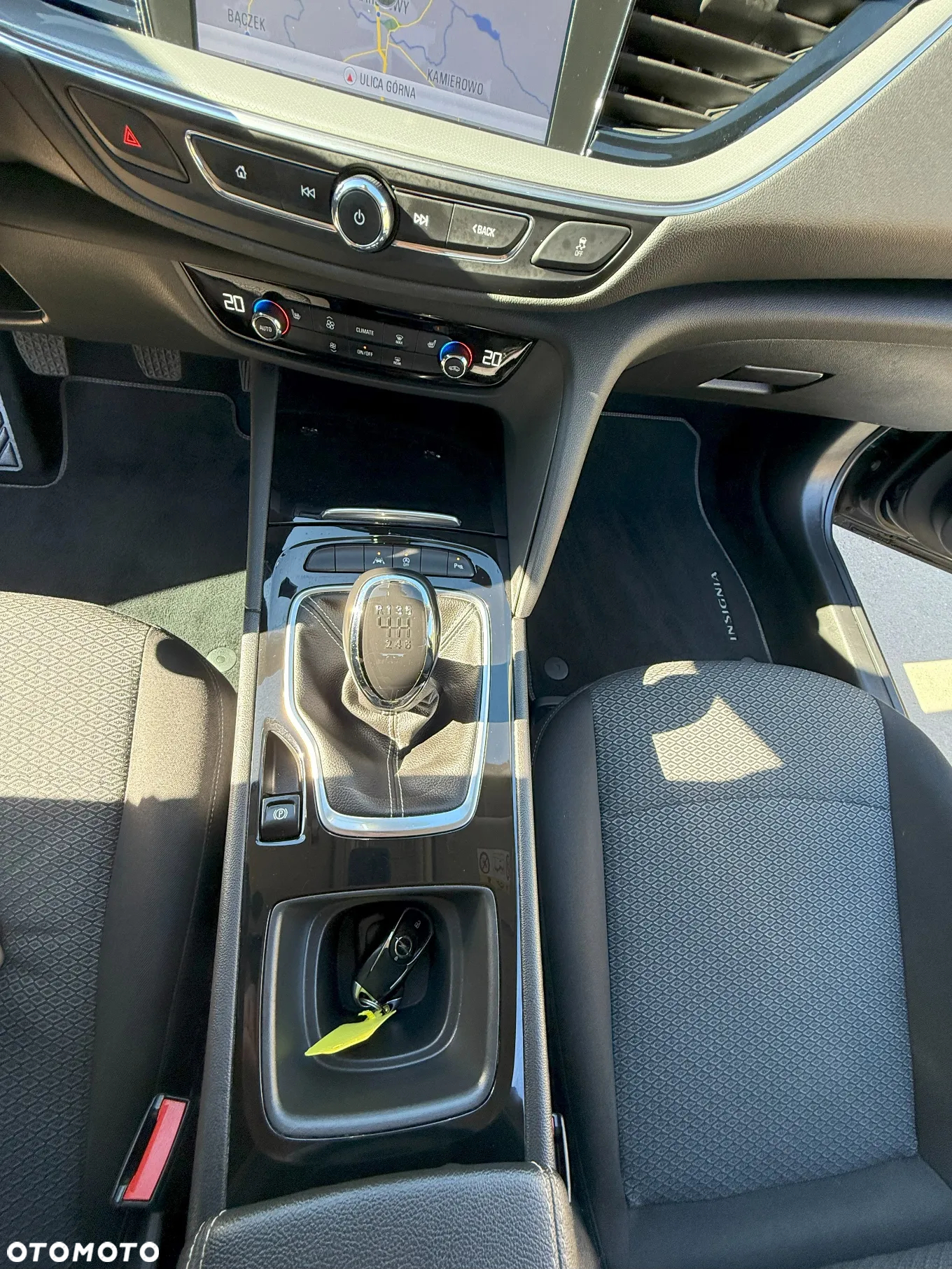 Opel Insignia 1.5 T Enjoy S&S Eco - 16