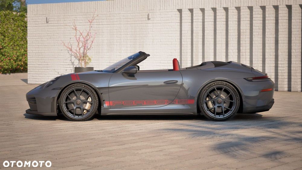 Porsche 911 - 4