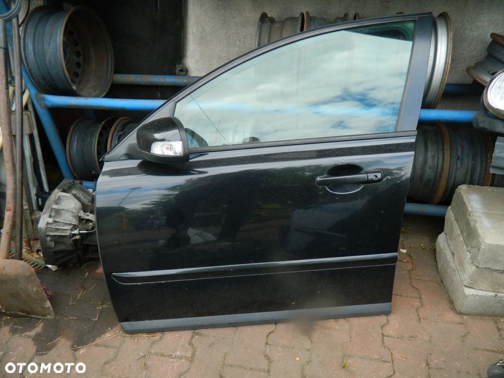Volvo S40 II V50 Drzwi Lewe Przód Przednie Czarne Kompletne