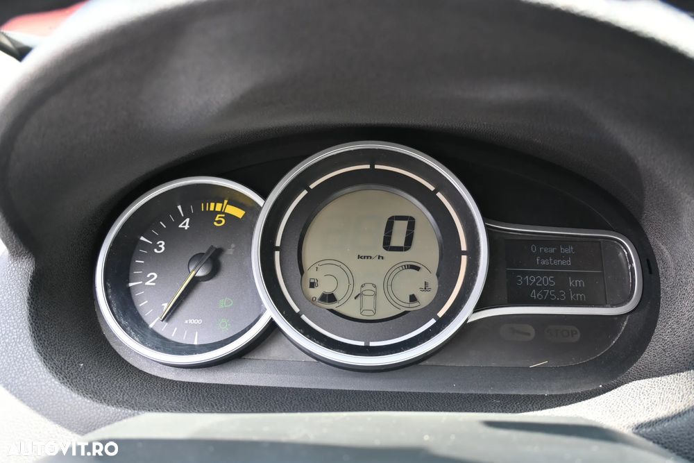 Renault Megane dCi 90 FAP Paris - 2