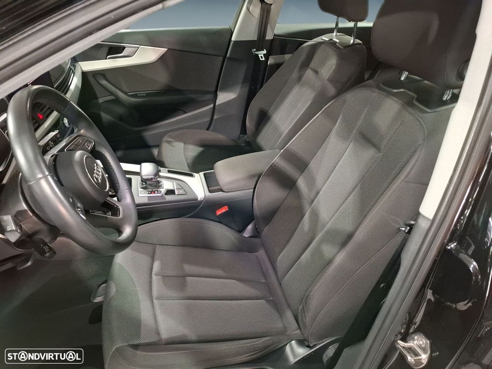 Audi A4 Avant 30 TDI Advanced S tronic - 11