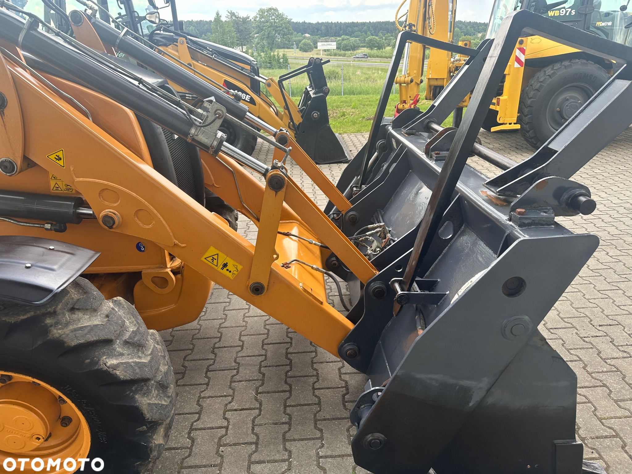 Case 580ST - 8