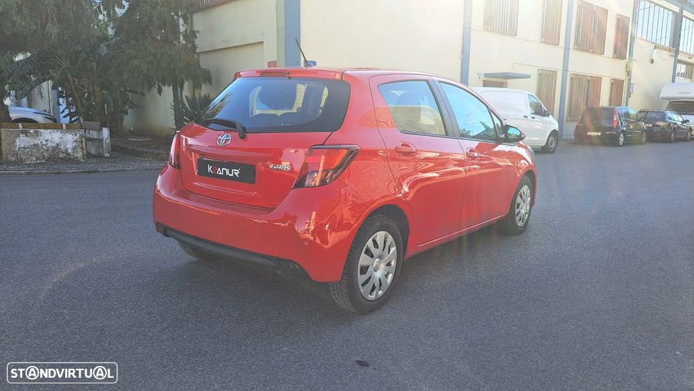 Toyota Yaris 1.4 D-4D Comfort 99g - 16