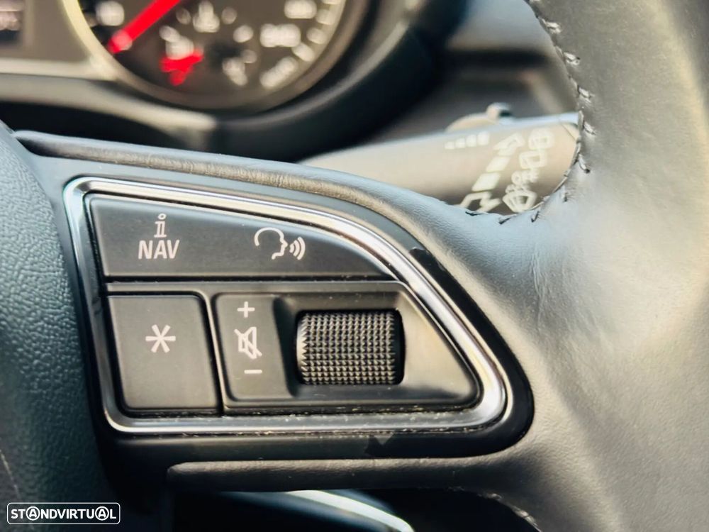 Audi A1 1.6 TDI S-line - 24