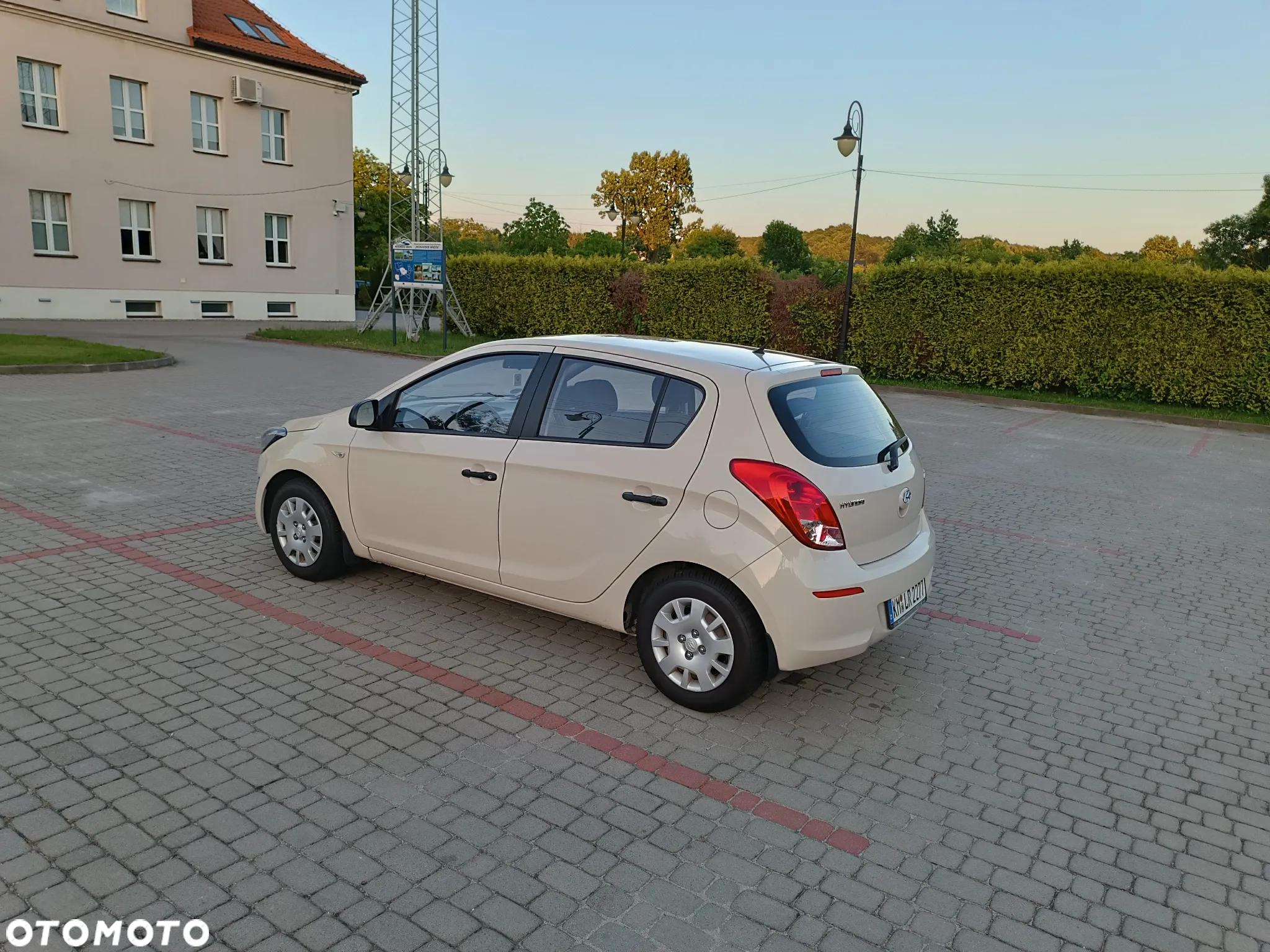 Hyundai i20 1.2 Trend - 4