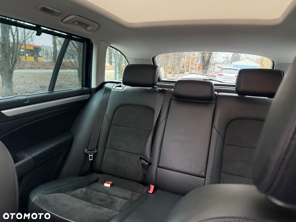 Skoda Superb 1.6 TDI Elegance - 25