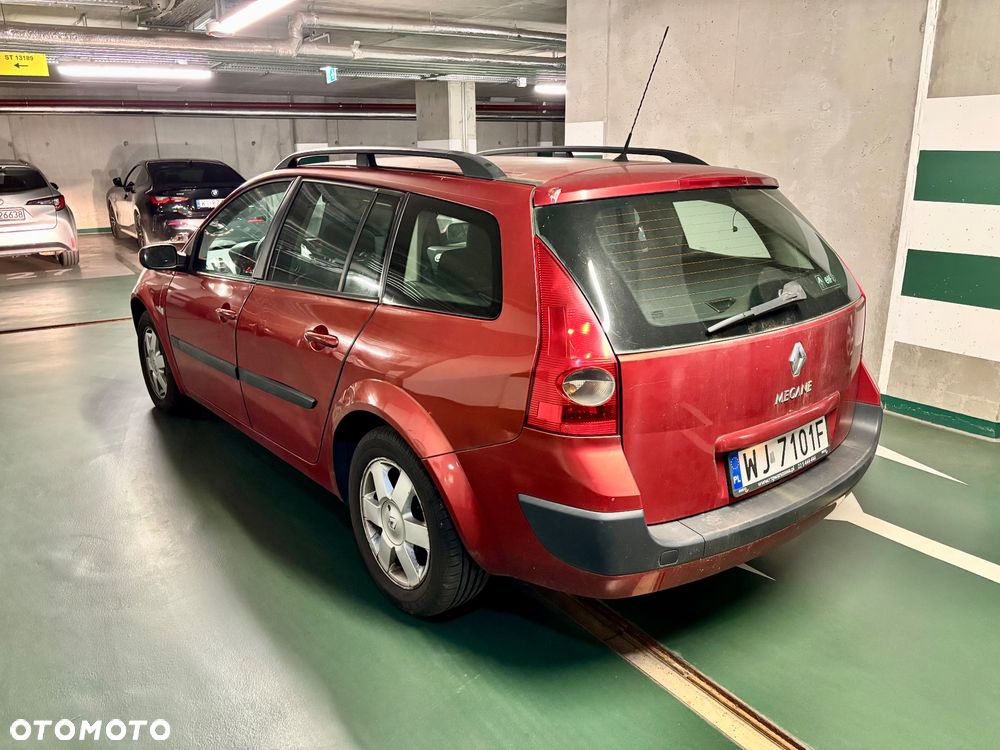 Renault Megane II 1.6 16V Confort Authentique - 3