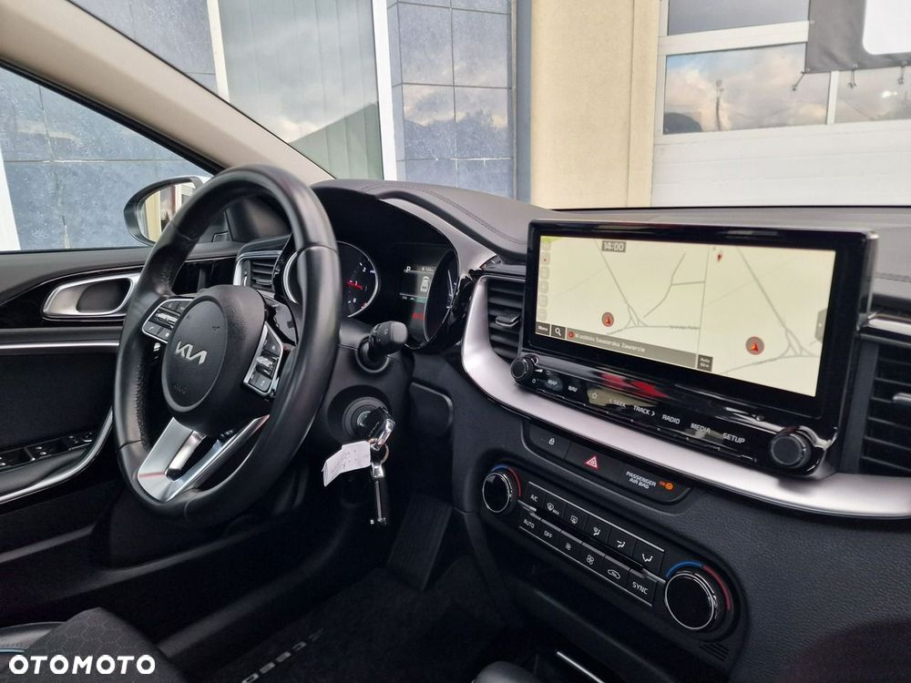Kia XCeed 1.6 CRDi mHEV L Business Line DCT - 22