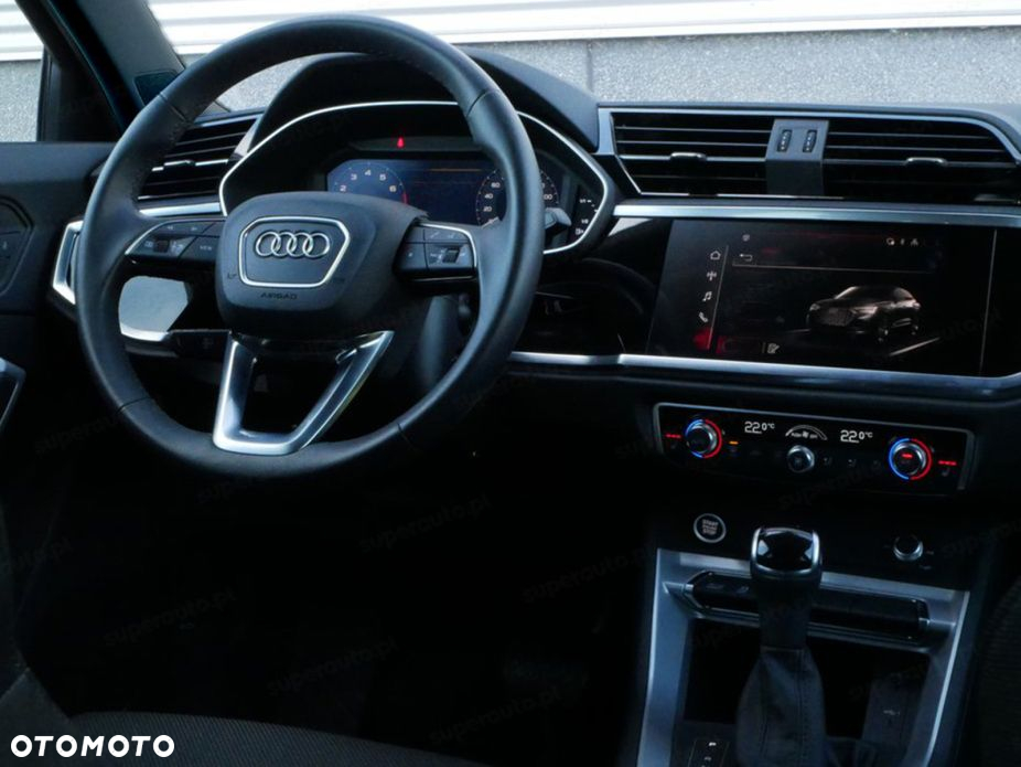 Audi Q3 - 6