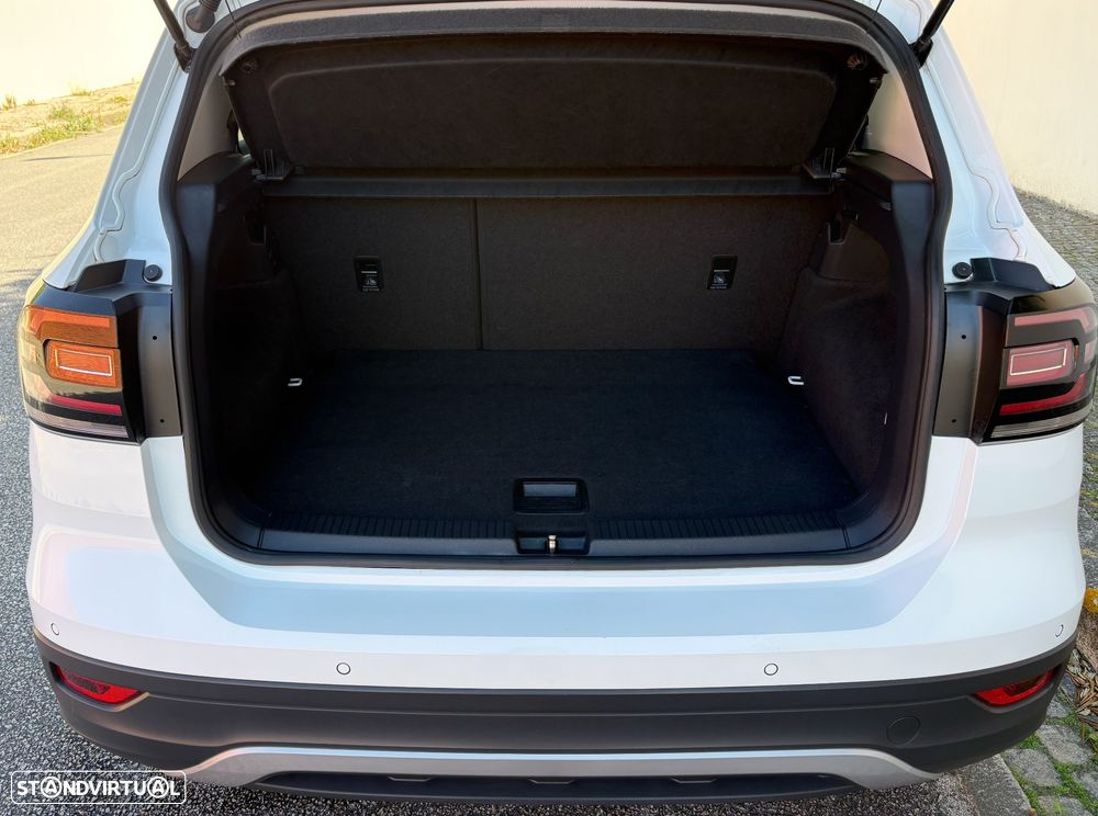 VW T-Cross 1.0 TSI Life - 21
